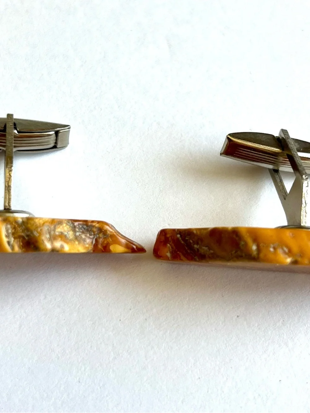 Pair of vintage “nature” cufflinks. Great condition.